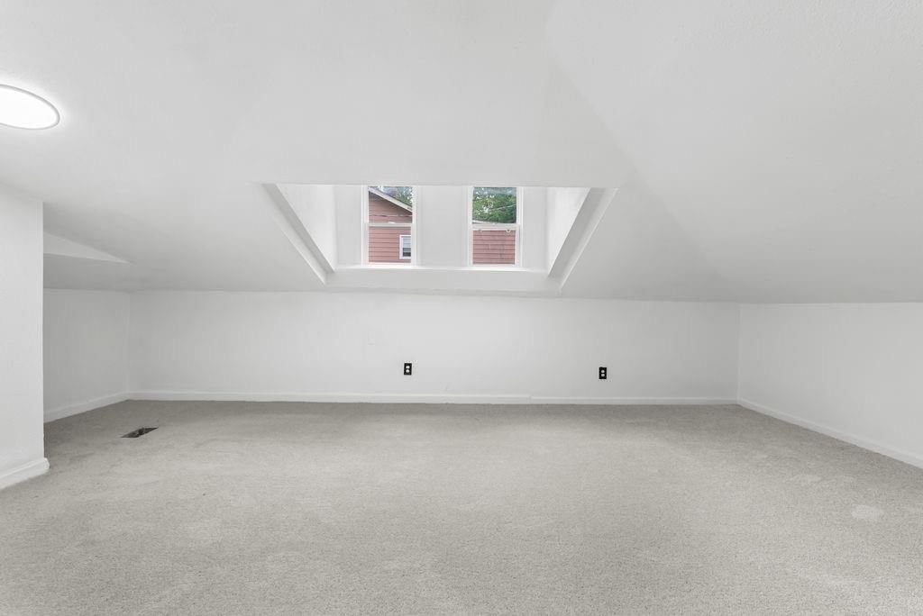 3421 E 55th Street — photo 22