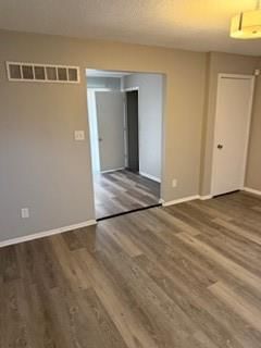 10401 SYCAMORE Avenue — photo 2