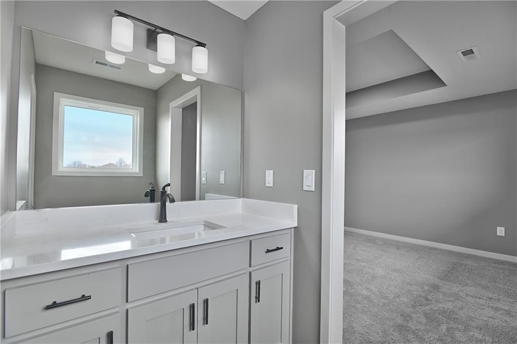 6009 Arapahoe Street — photo 32
