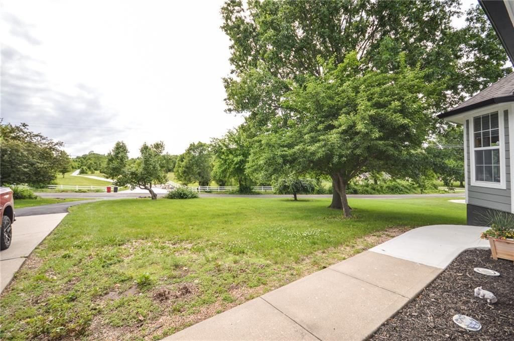 3711 S Rust Road — photo 4