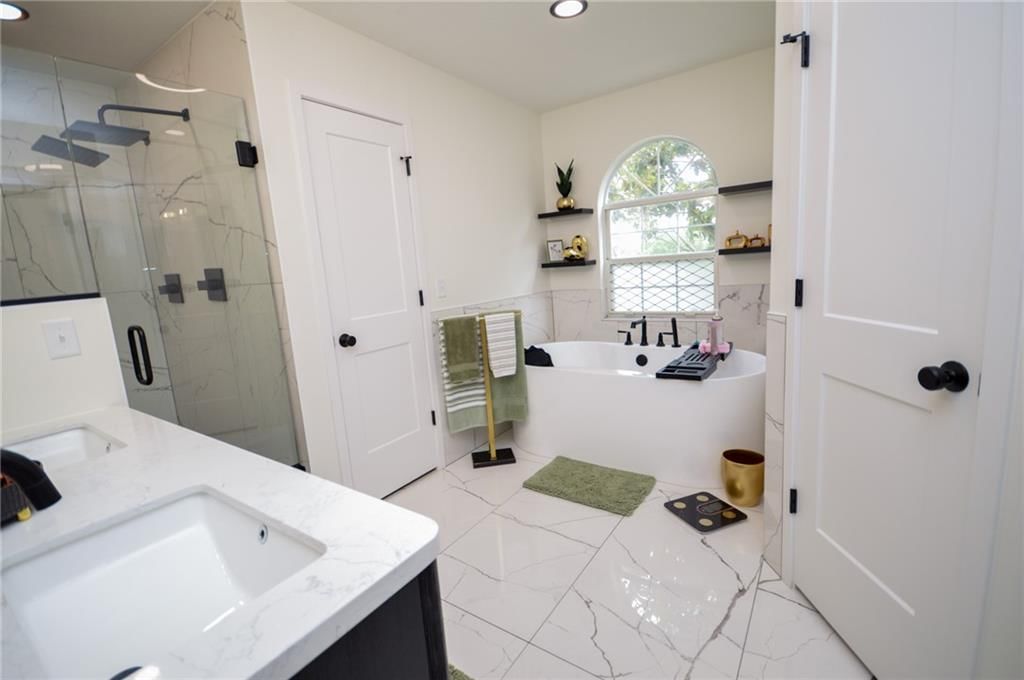 3711 S Rust Road — photo 35
