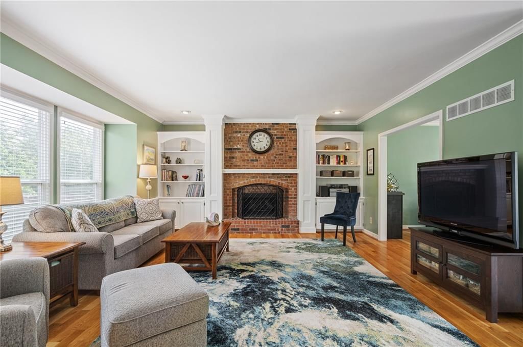 10329 Ballentine Street — photo 12