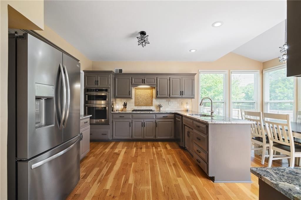 10329 Ballentine Street — photo 16