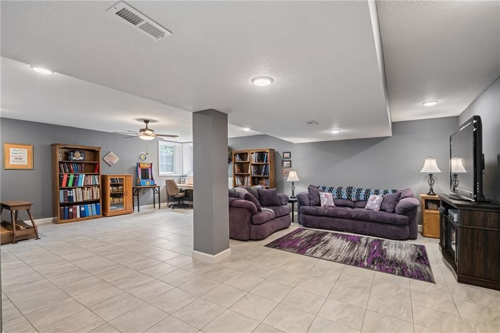 10329 Ballentine Street — photo 51