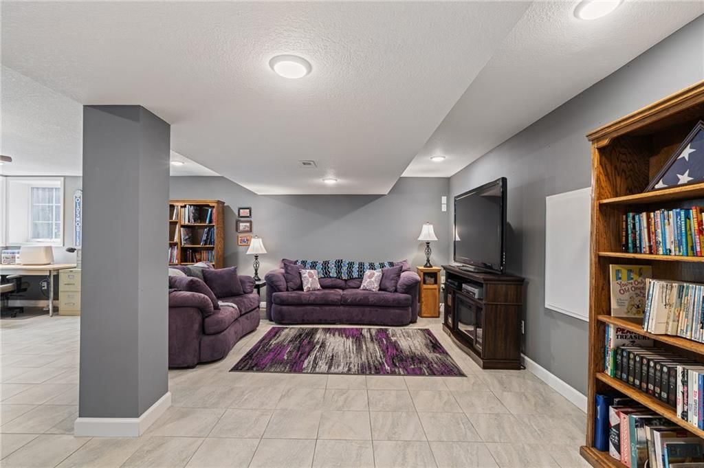 10329 Ballentine Street — photo 52
