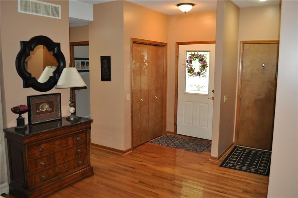 3007 Hirter Drive — photo 3