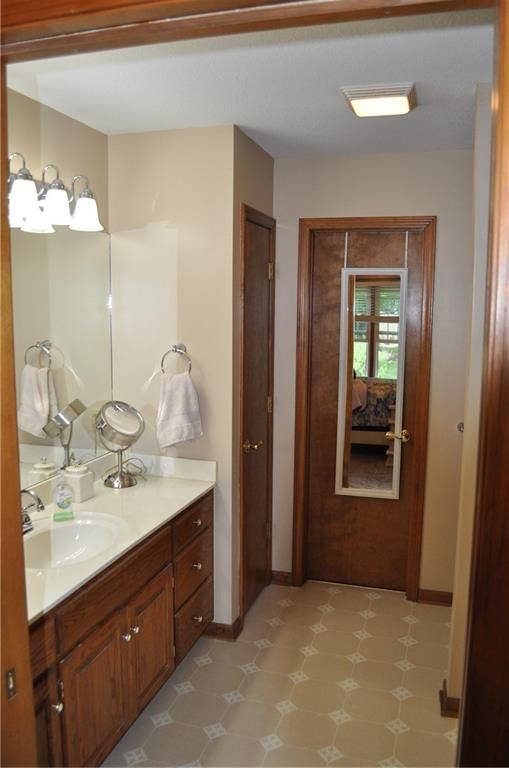 3007 Hirter Drive — photo 13