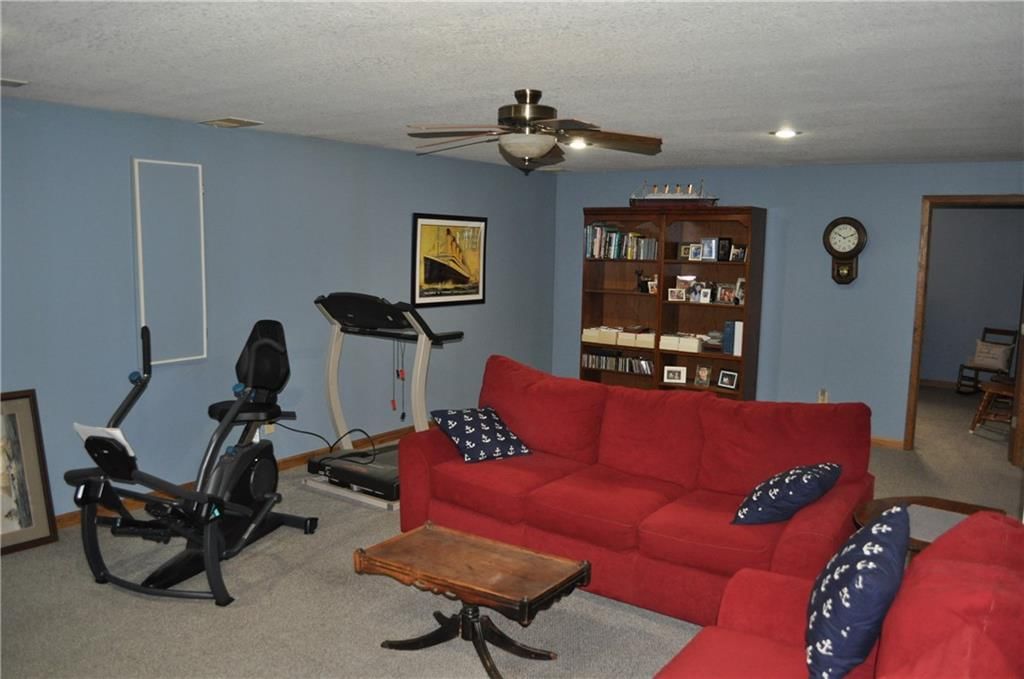 3007 Hirter Drive — photo 22