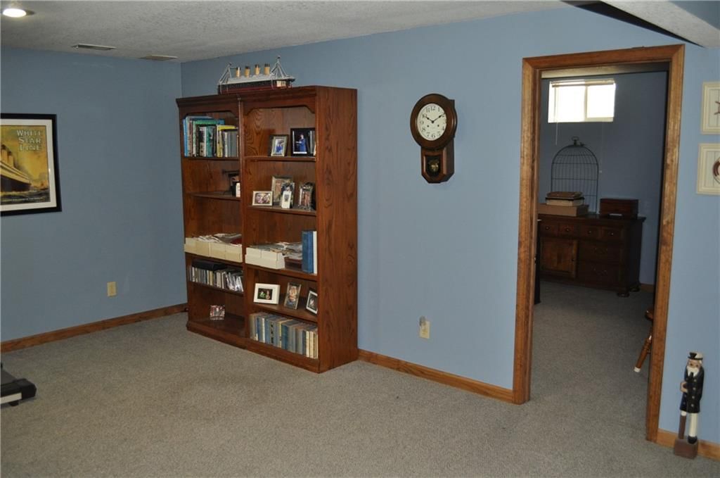 3007 Hirter Drive — photo 23