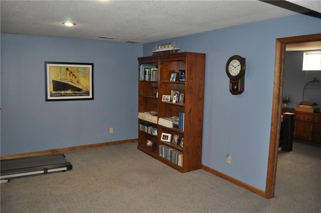 3007 Hirter Drive — photo 24