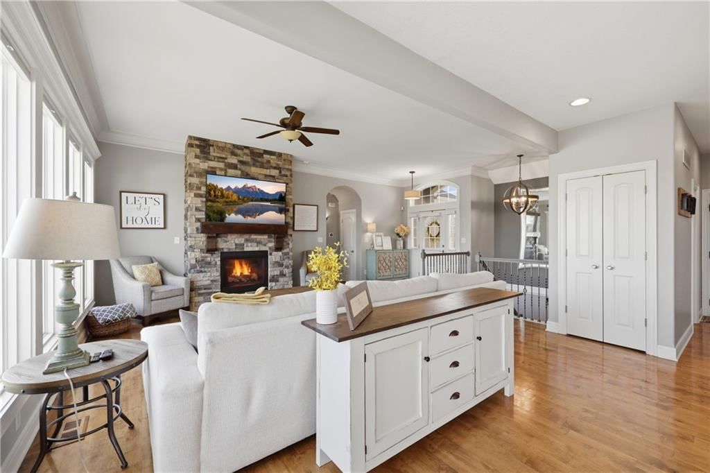 2301 NW Hedgewood Drive — photo 11