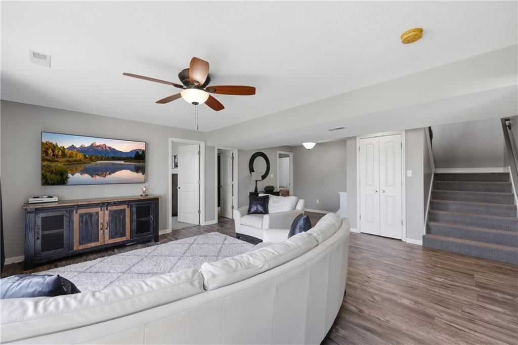 2301 NW Hedgewood Drive — photo 20