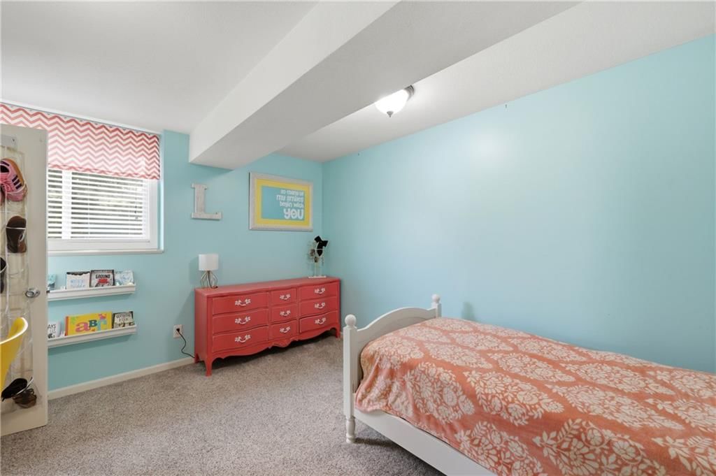 2301 NW Hedgewood Drive — photo 27
