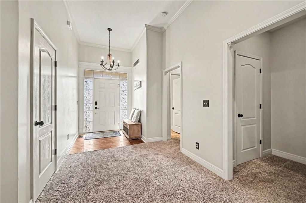 704 Crestridge Drive — photo 7