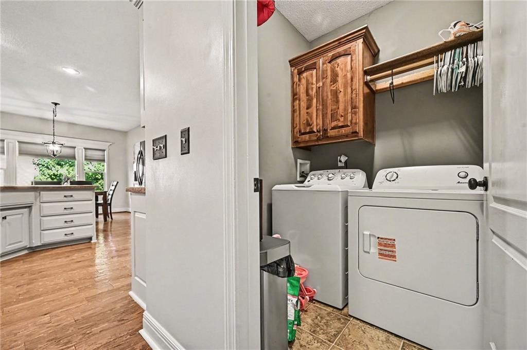 704 Crestridge Drive — photo 17