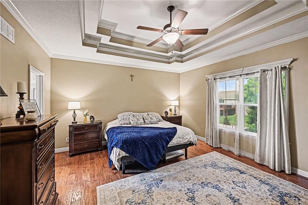 704 Crestridge Drive — photo 18