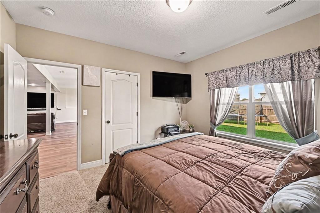 704 Crestridge Drive — photo 28