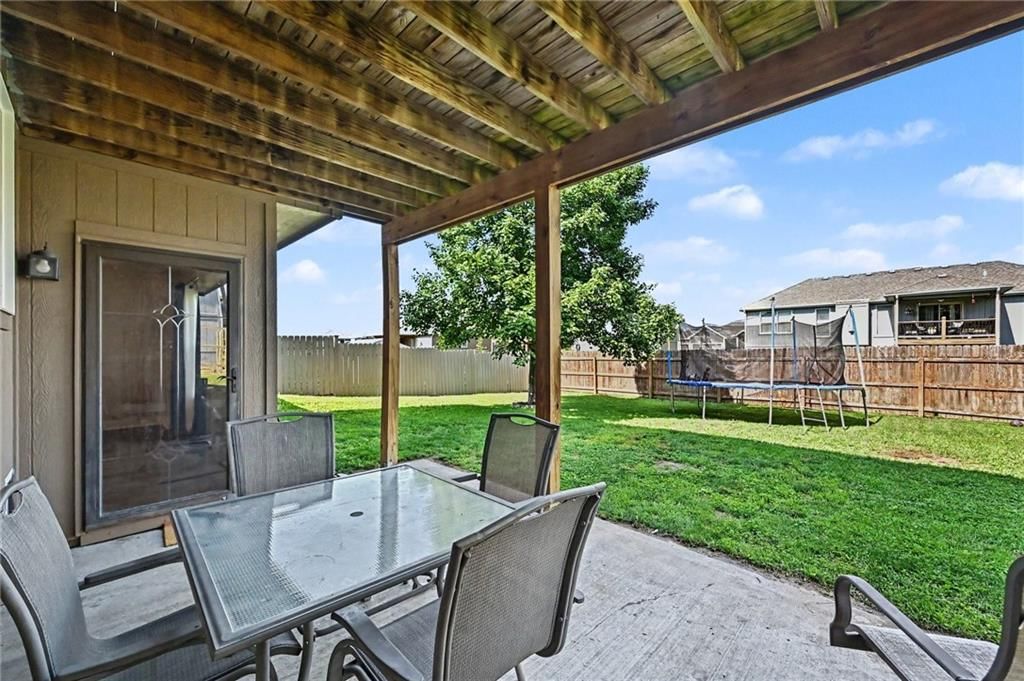 704 Crestridge Drive — photo 33