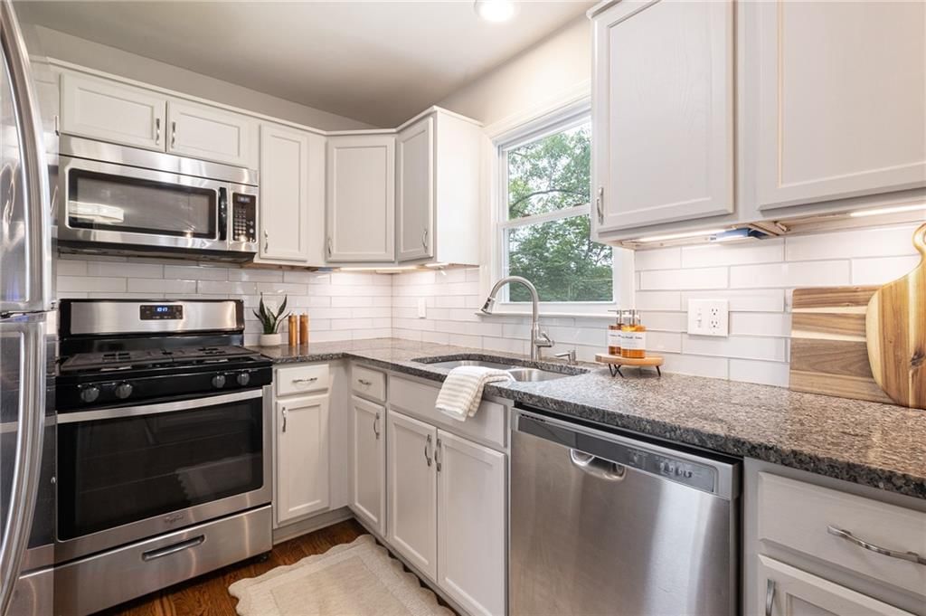 9208 Washington Street — photo 17