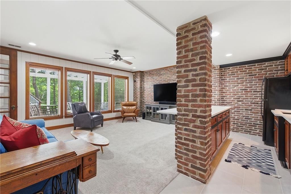 2400 SW Wintercreek Court — photo 48