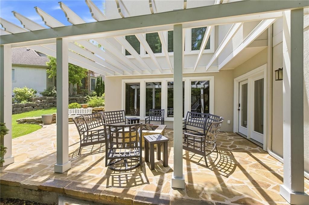 2400 SW Wintercreek Court — photo 64