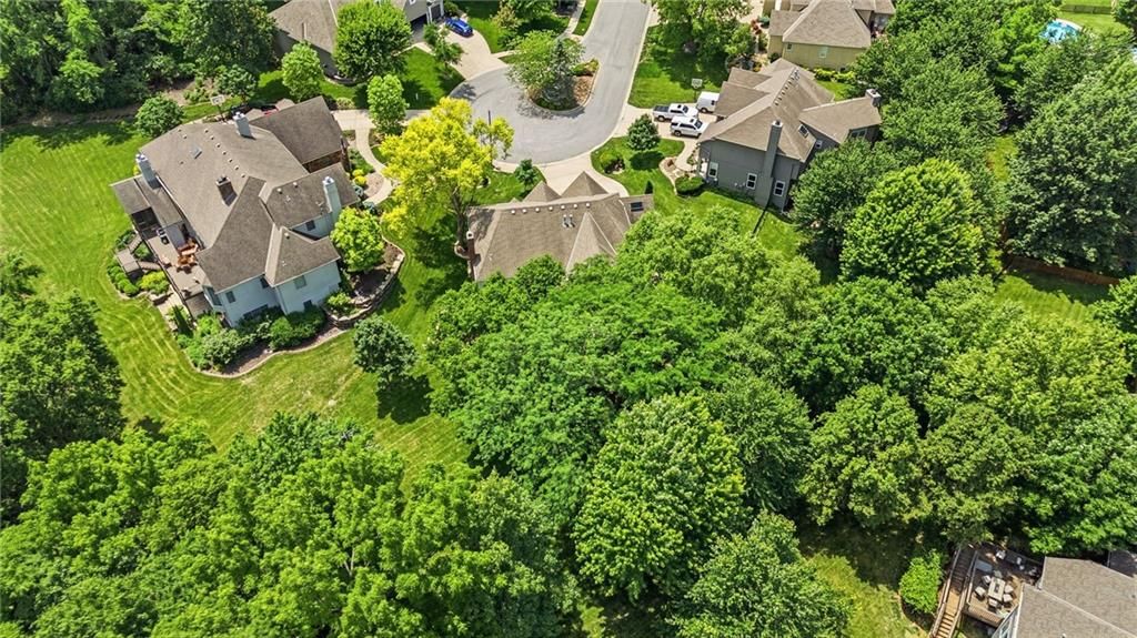 2400 SW Wintercreek Court — photo 83