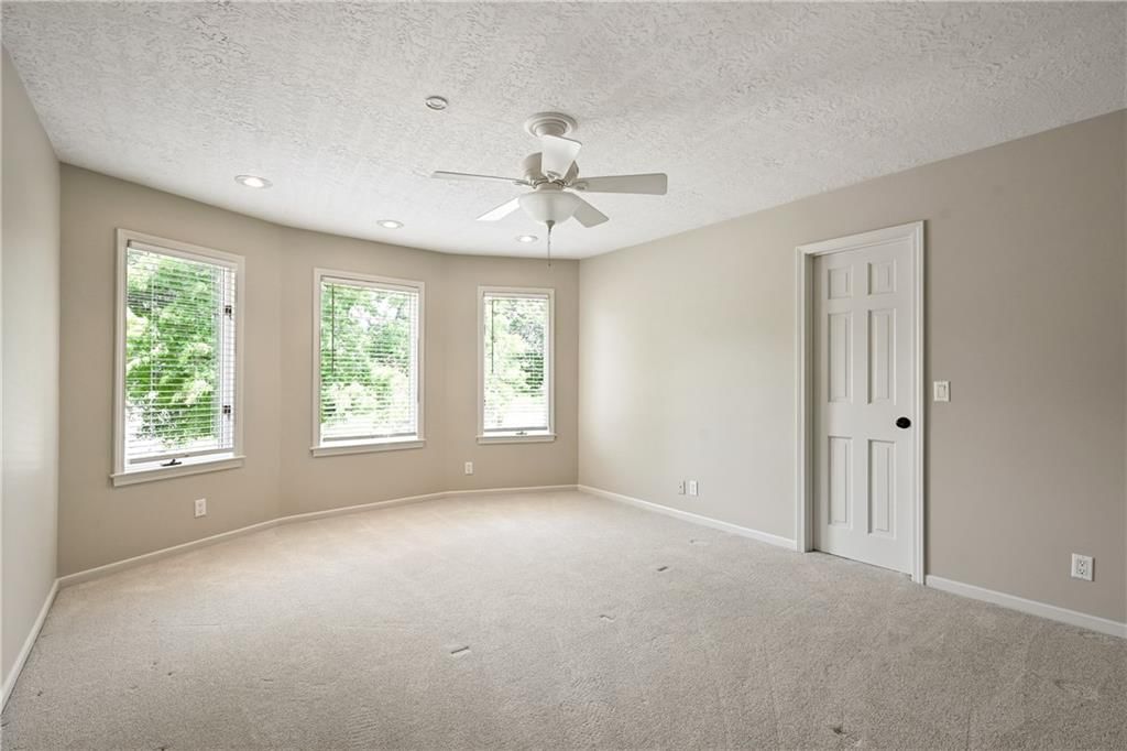 980 NW High Point Drive — photo 27