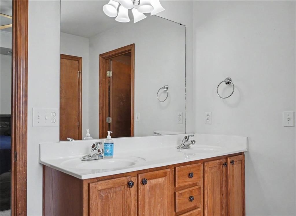 928 Bluestem Drive — photo 21