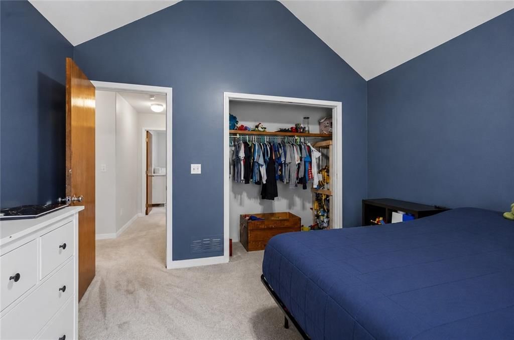 928 Bluestem Drive — photo 24