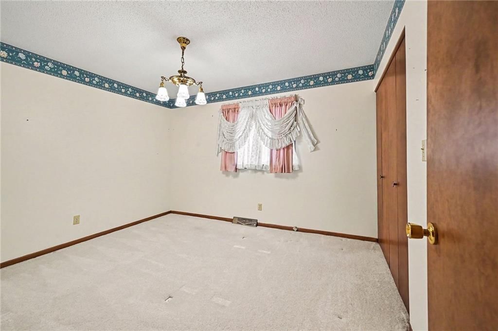 1701 Sunset Boulevard — photo 17