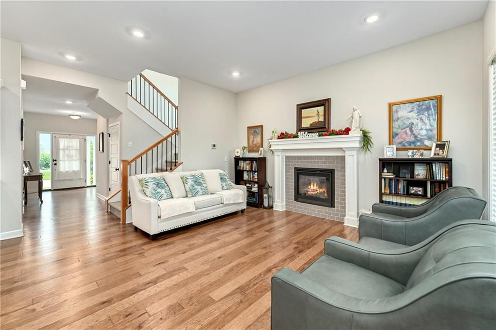 124 SE Briar Valley Lane — photo 4
