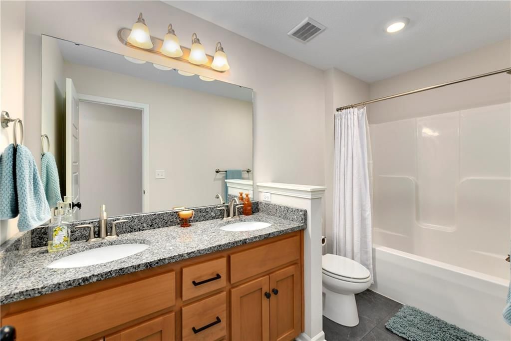 124 SE Briar Valley Lane — photo 22