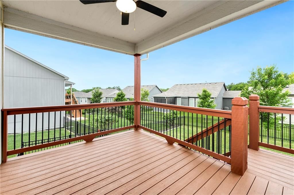 124 SE Briar Valley Lane — photo 25