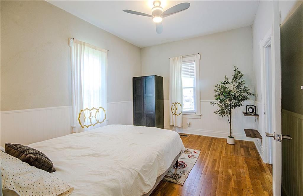 606 N Morse Avenue — photo 9