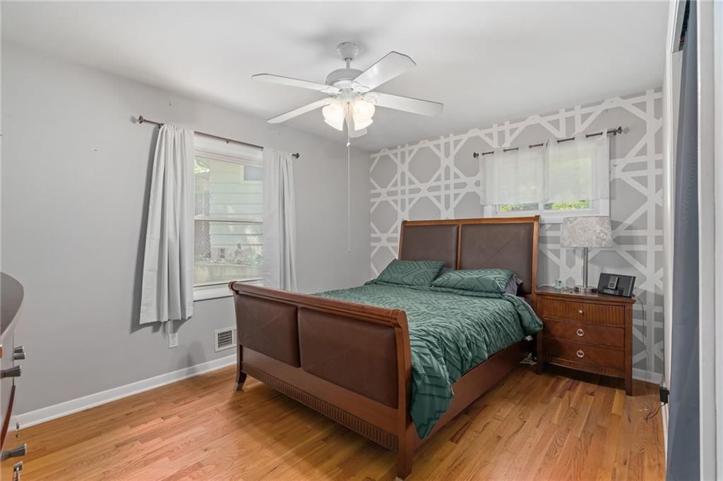 8401 W 68th Terrace — photo 5