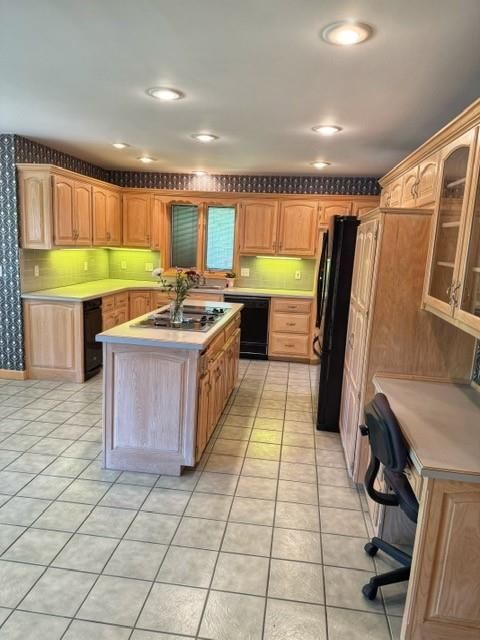517 Raintree Drive — photo 9
