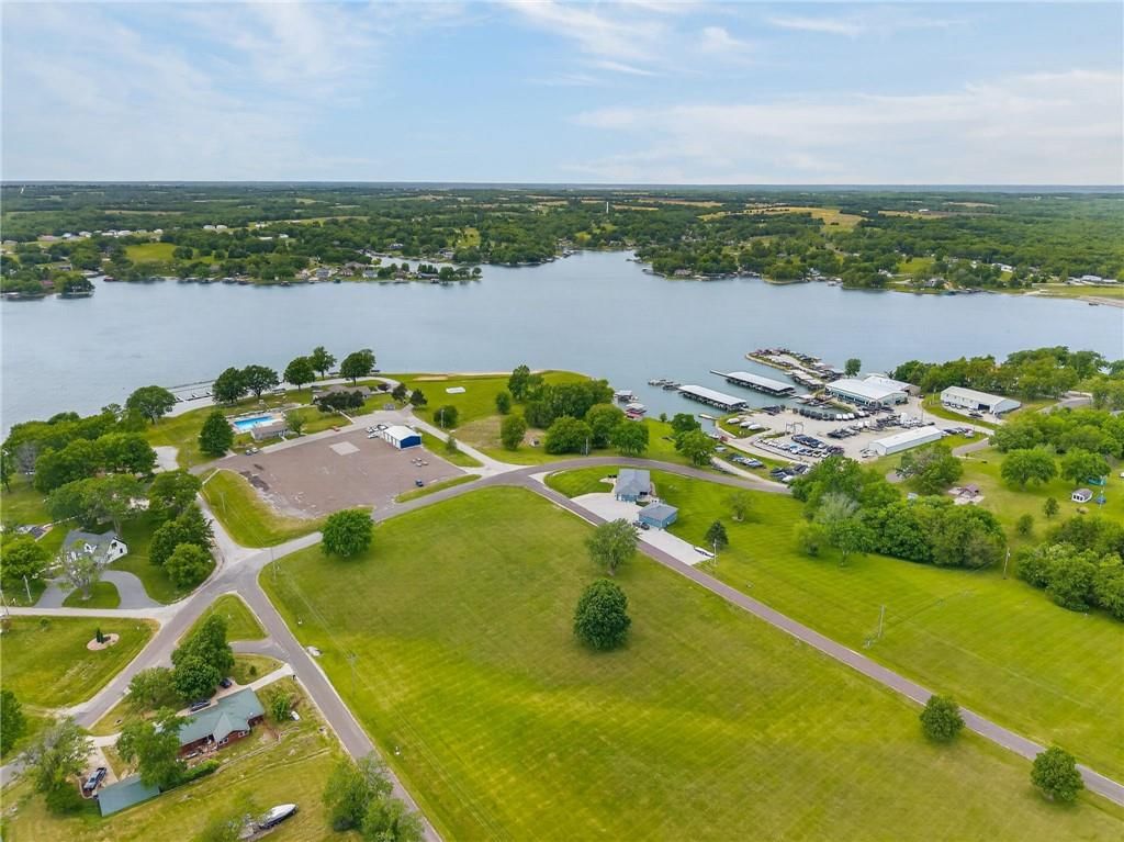 143 Lake Viking Terrace — photo 40