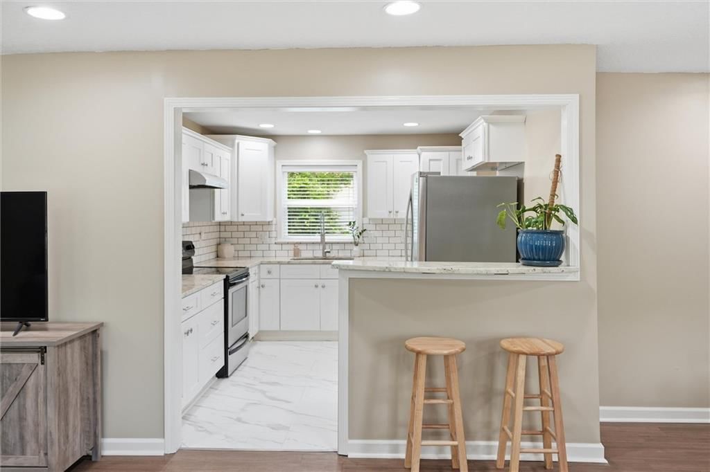 7816 Booth Drive — photo 11