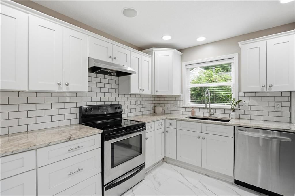 7816 Booth Drive — photo 13