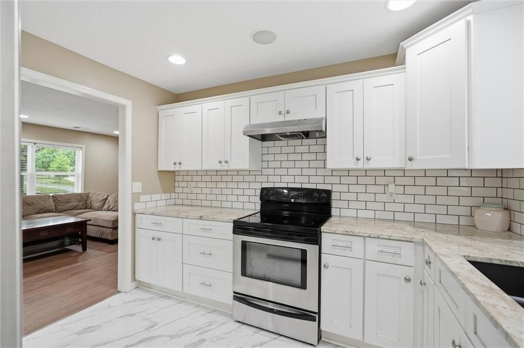 7816 Booth Drive — photo 16
