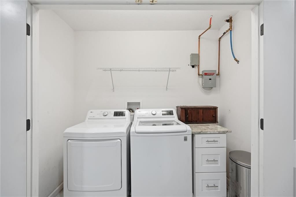 7816 Booth Drive — photo 31