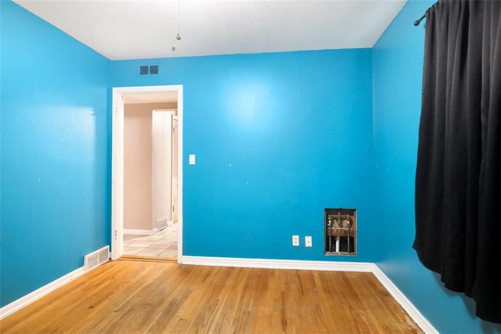 6429 Switzer Lane — photo 11