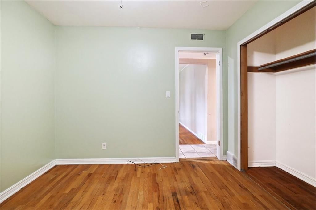 6429 Switzer Lane — photo 13
