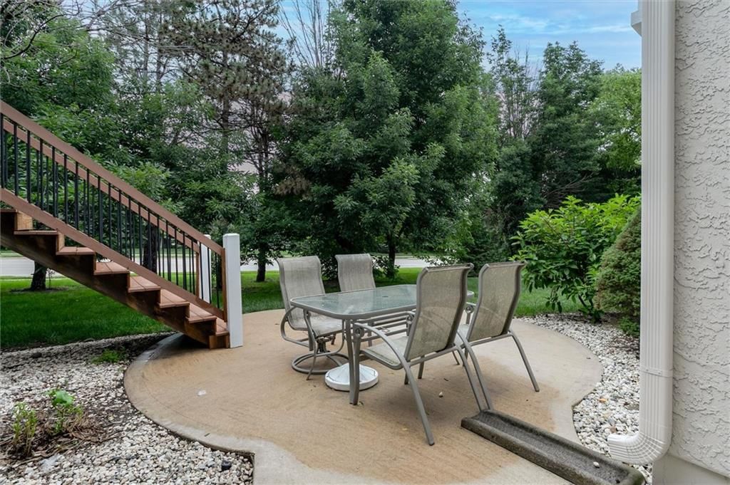 5002 W 143rd Terrace — photo 33