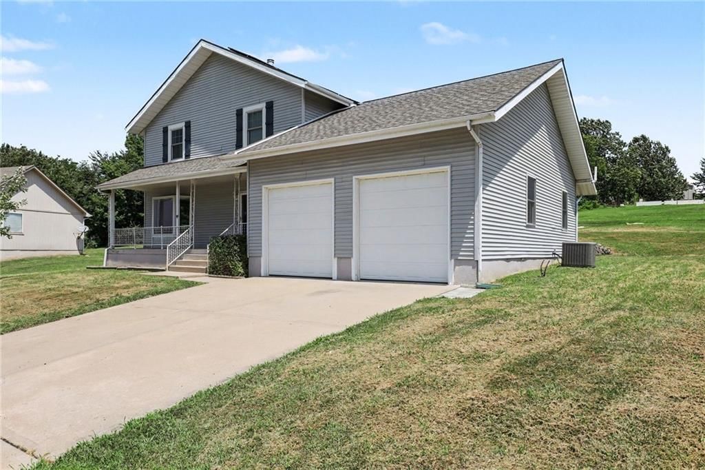 14921 Pine View Drive — photo 3