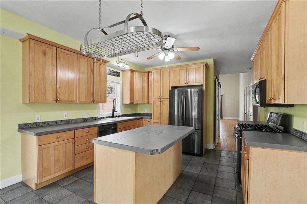 14921 Pine View Drive — photo 12
