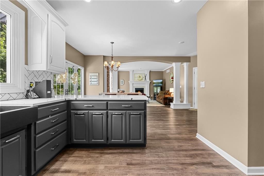 5717 NE Coral Drive — photo 10