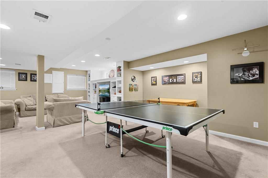 5717 NE Coral Drive — photo 31