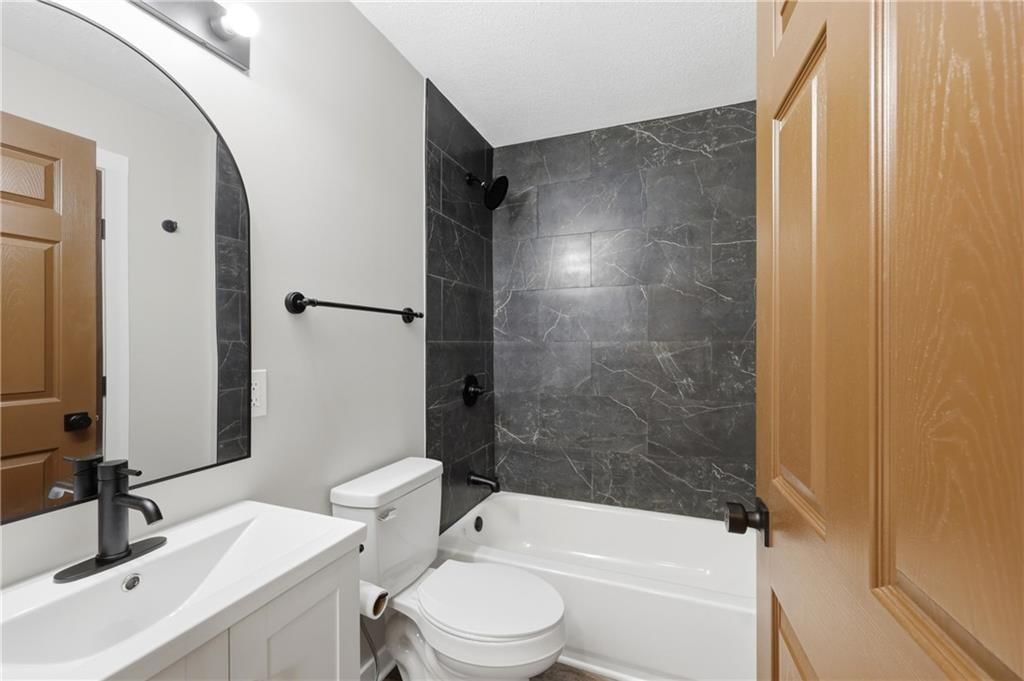 706 S Butler Drive — photo 9