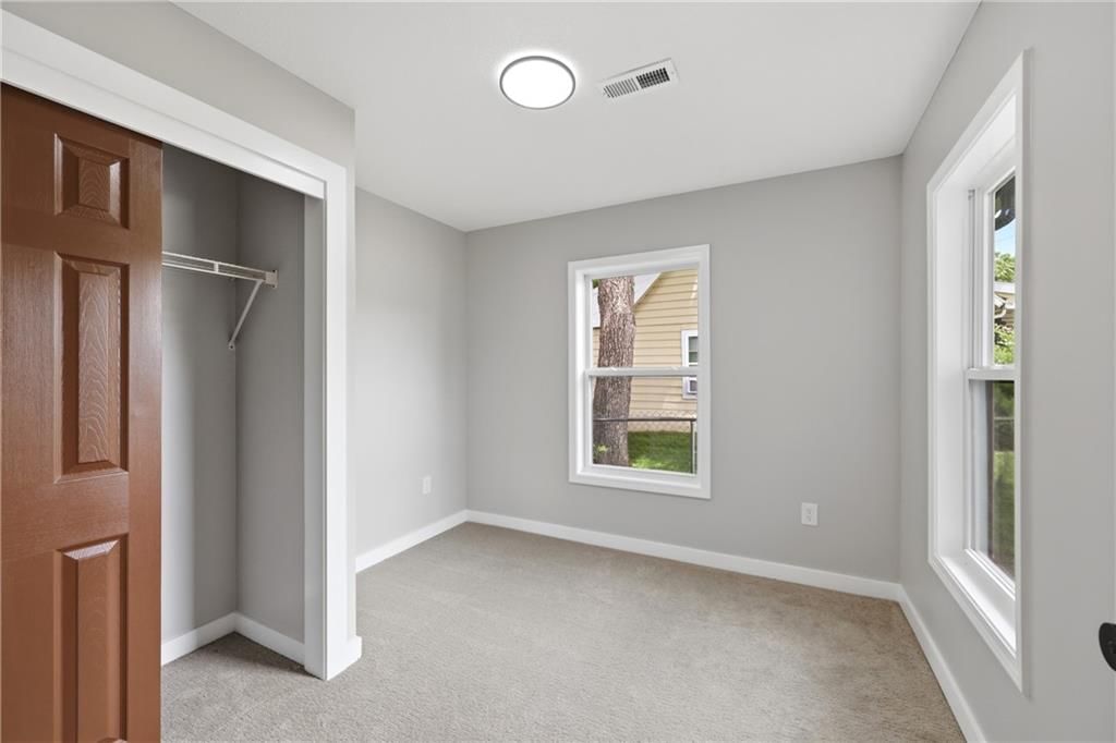 706 S Butler Drive — photo 14